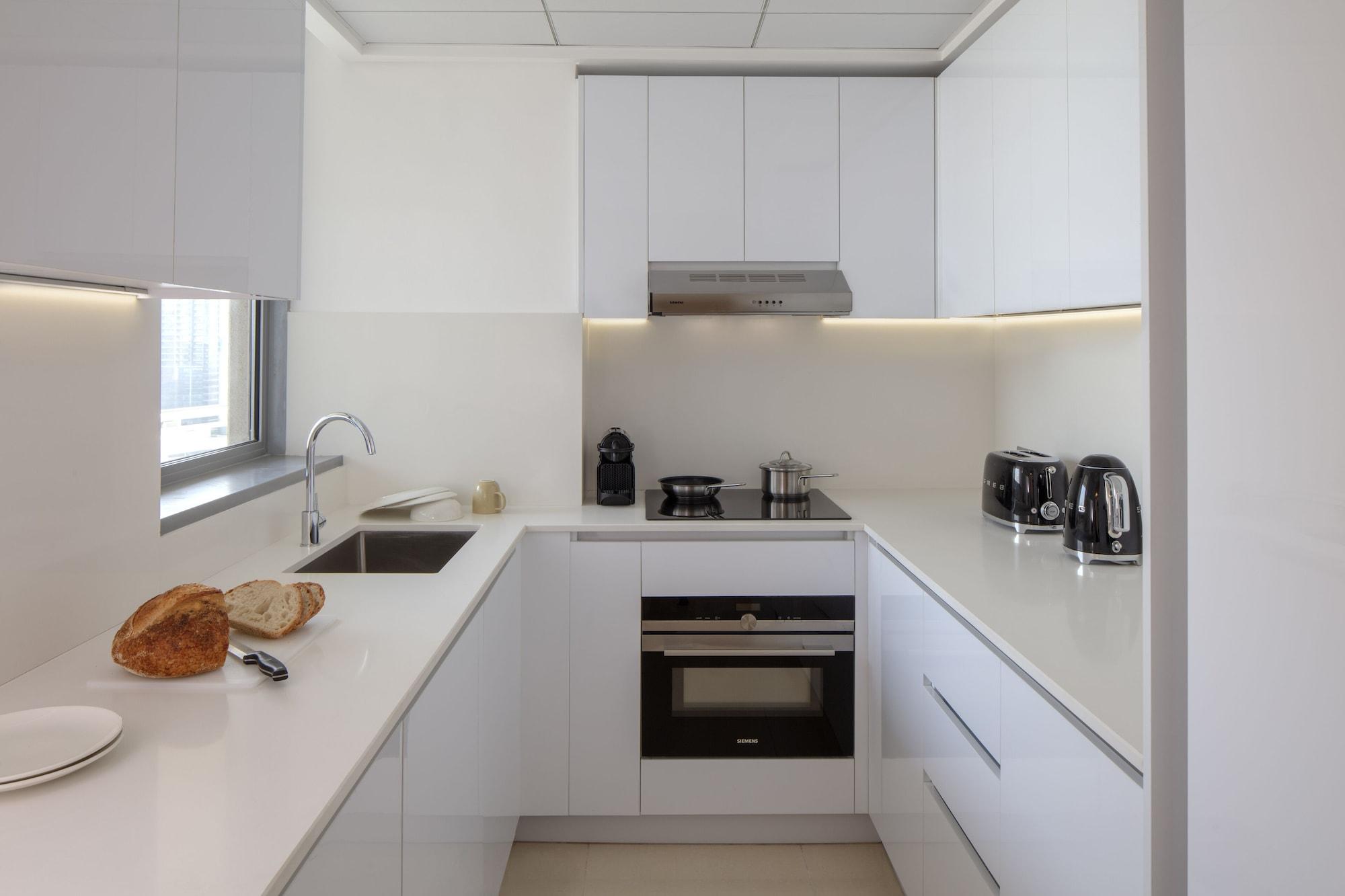 Staybridge Suites Dubai Internet City Экстерьер фото